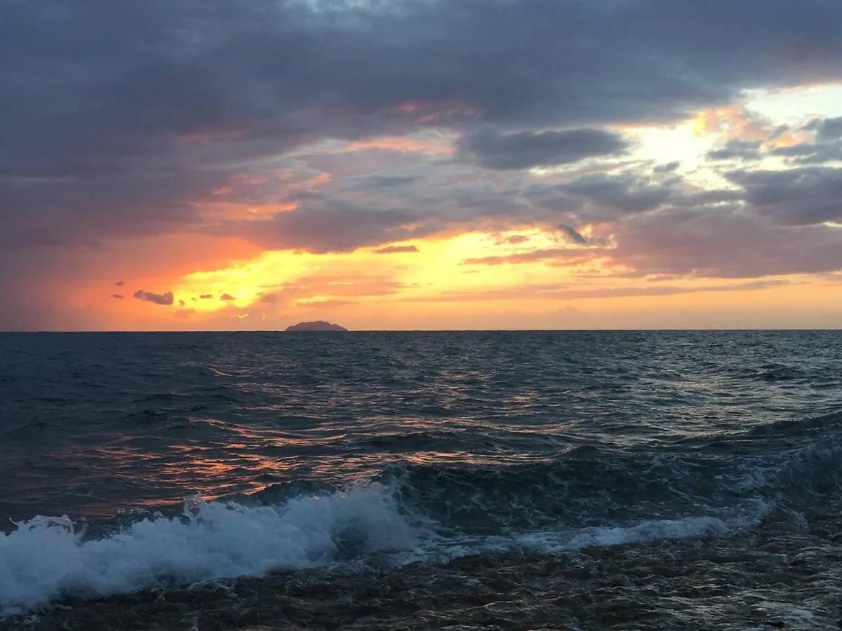 Διαμέρισμα Comfy And Quiet Beachy Bungalow Rincon Πουέρτο Ρίκο